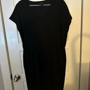 Chic Black Midi Dress